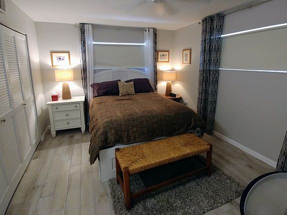 4th image of 509 W Venice Ave APT 204