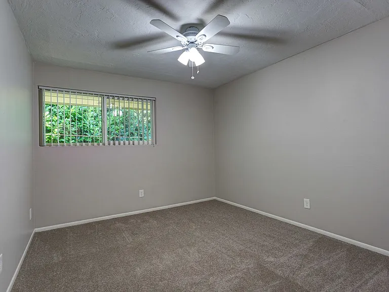 Sierra Terrace — Photo 51
