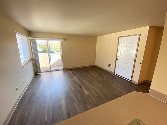 3rd image of 804 E Juniper Ave #3