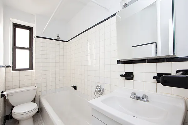 Rented by R New York | media 20