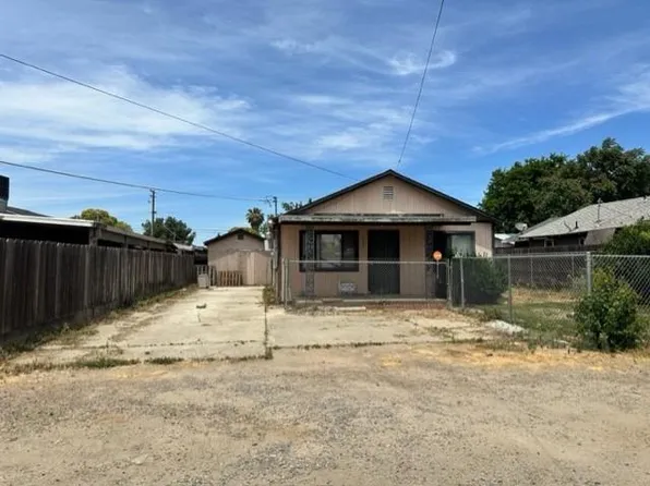 2037 Kenneth St, Modesto, CA 95351