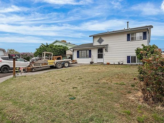 2nd image of 578 Melrose Ct