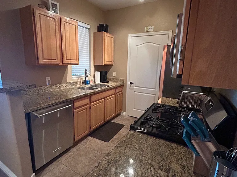 2929 W Yorkshire Dr #1131 — Photo 7