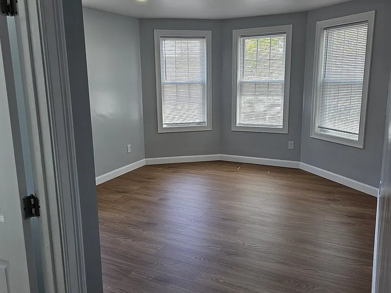 142 Ballston Ave #2 — Photo 9