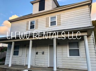 542 Main St #542, Follansbee, WV 26037