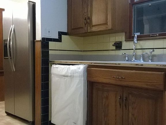 3rd image of 4622 Rosalie St