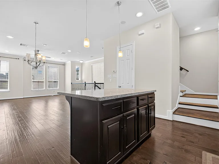 2707 Shadybrook Meadow Dr — Photo 9