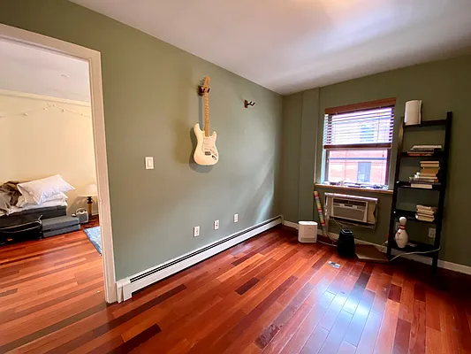 Rented by Douglas Elliman | media 7