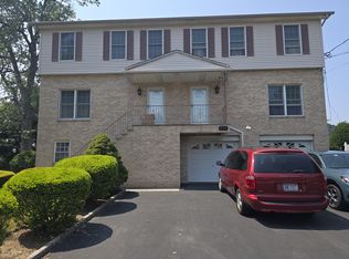 717 Kimball Ave APT 1, Yonkers, NY 10704
