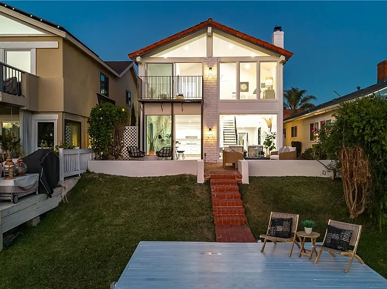 22835 Islamare Ln — Photo 43
