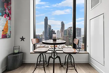 11 Hoyt Street, #17F
