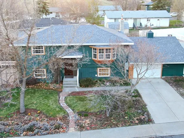 265 Gregory Dr, Cheney, WA 99004