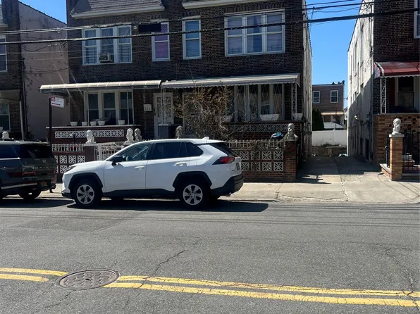 720 E 53rd Street, Brooklyn, NY 11203