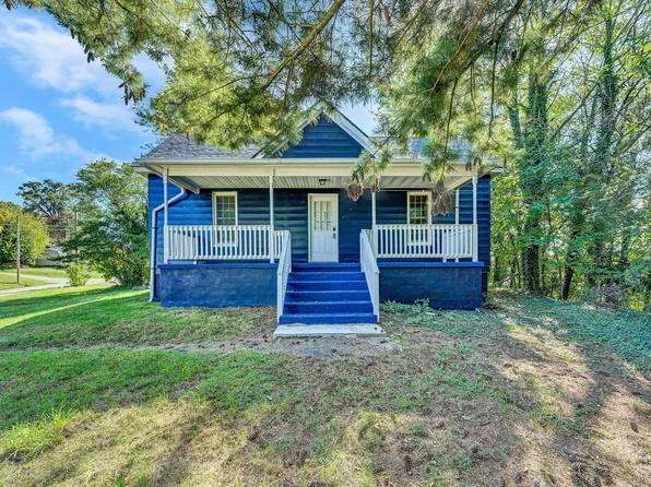 520 Chestnut St, Vinton, VA 24179