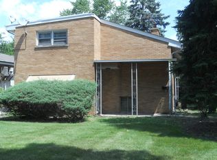 24 W Vermont St, Villa Park, IL 60181