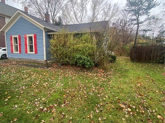 2nd image of 182 Elyria Ave