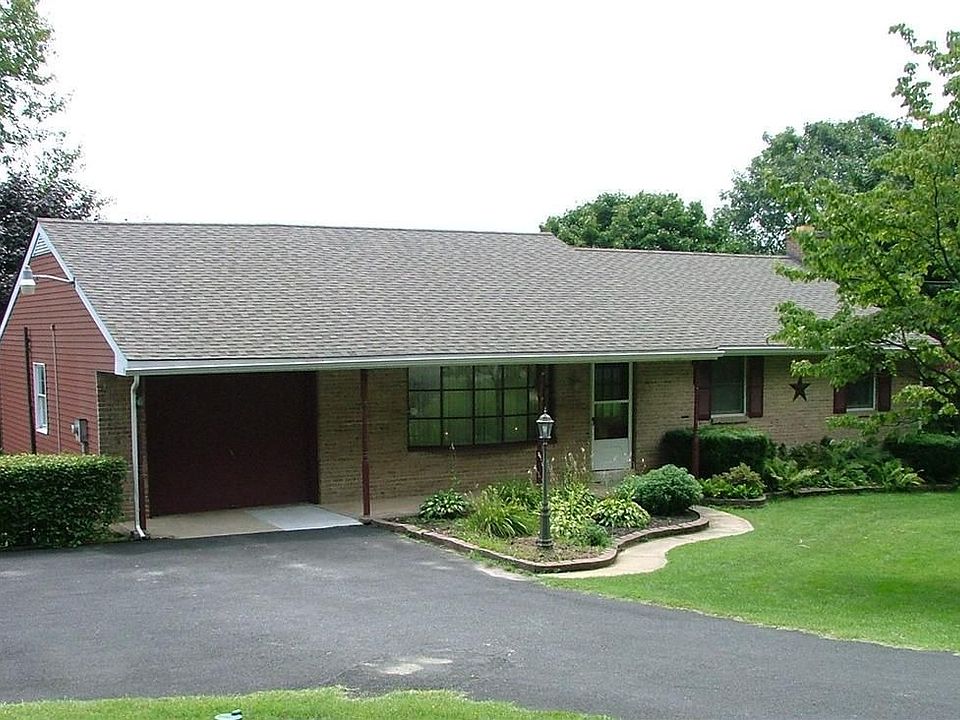 1252 Holtwood Rd - Front