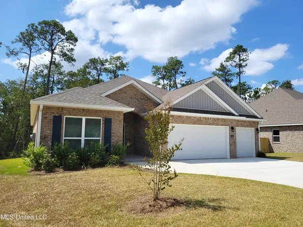 6148 Penni Ln, Ocean Springs, MS 39564