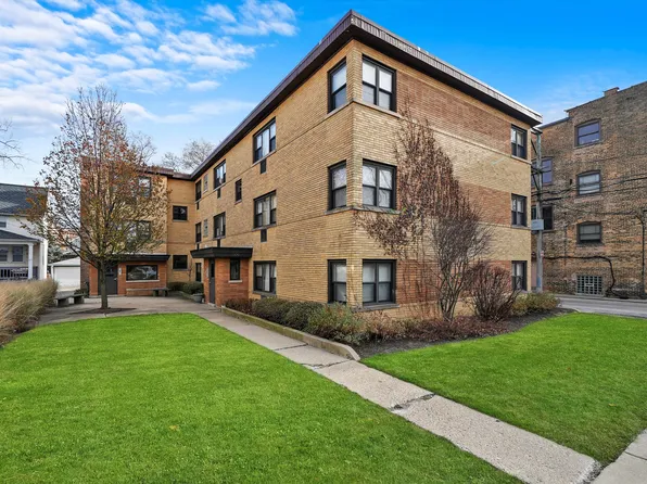 311 Sherman Ave APT 2C, Evanston, IL 60202