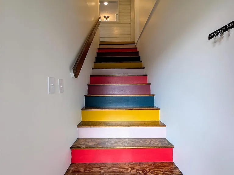 1108C Washington St — Photo 15