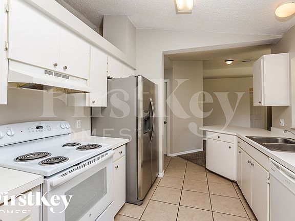 5th image of 2059 Gallagher Ave