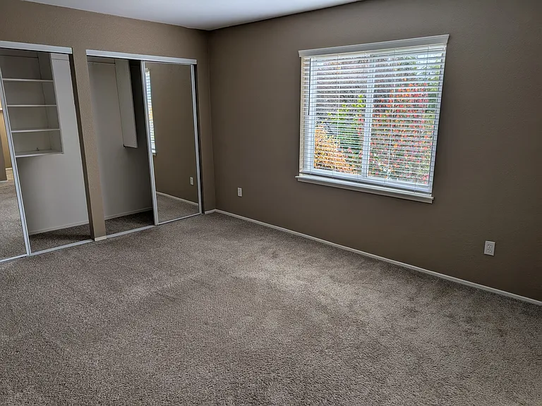301 Tradewinds Dr — Photo 27