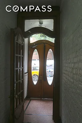 Rented by Compass | media 6