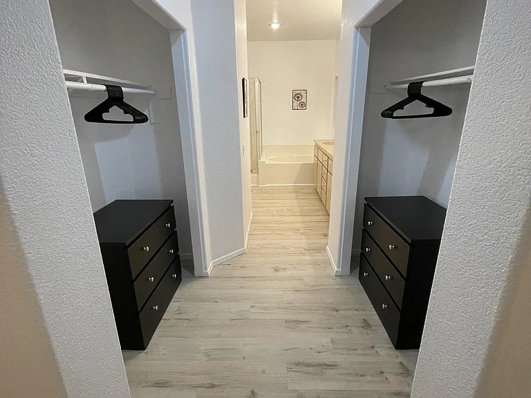 27574 Ethan Allen Way — Photo 14