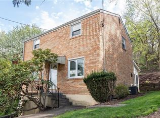 853 Sherwood Rd, Pittsburgh, PA 15221