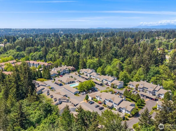 23333 Cedar Way #C201, Mountlake Terrace, WA 98043