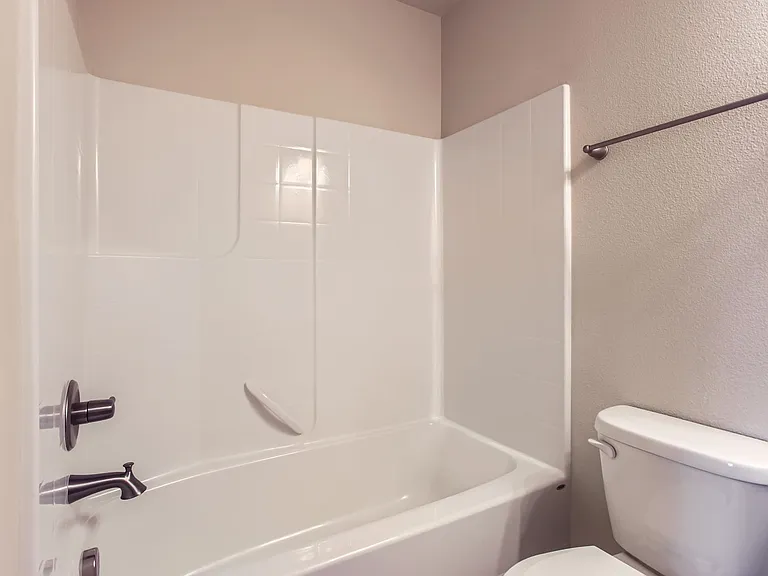 17067 SW Jean Louise Rd — Photo 22