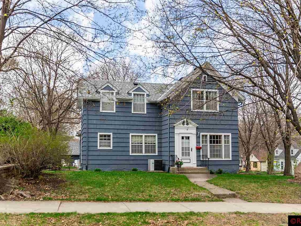 1st image of 602 Baker Ave