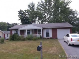 107 Laura Ct, Chittenango, NY 13037