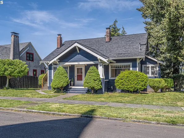 721 Jefferson St, Oregon City, OR 97045