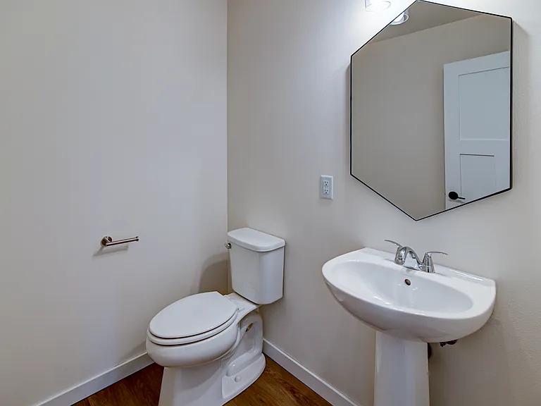4881 Lacy Rd — Photo 41