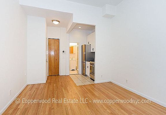 5th image of 405 E 87th St APT 1C