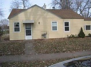 1932 S West Ave, Sioux Falls, SD 57105