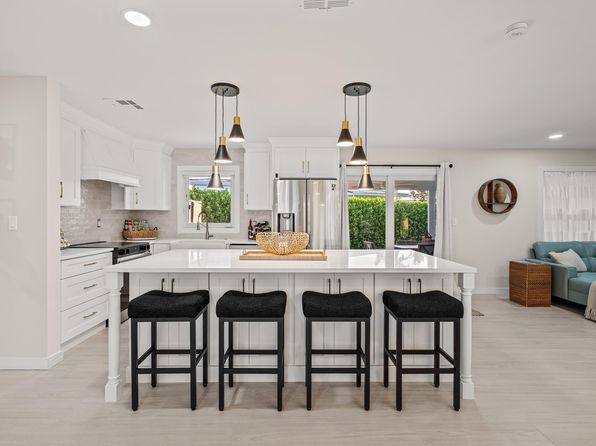 9165 SE Yacht Club Cir