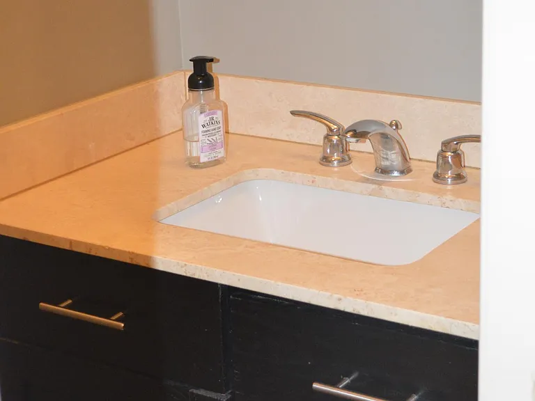 3307 N Sheffield Ave #1 — Photo 16
