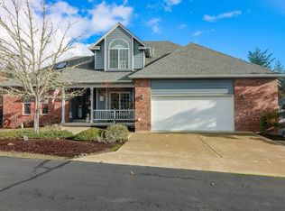 1181 NE Granite Rdg, Roseburg, OR 97470