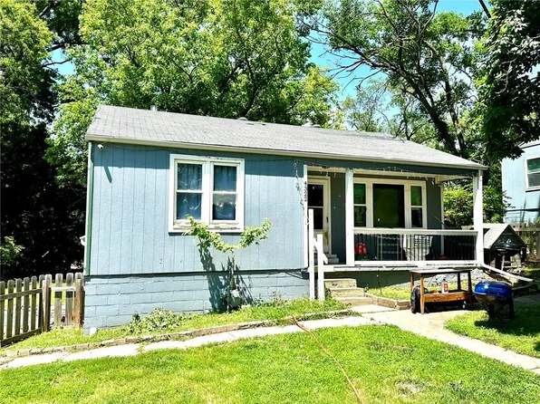 4322 Oakland Ave, Kansas City, KS 66102