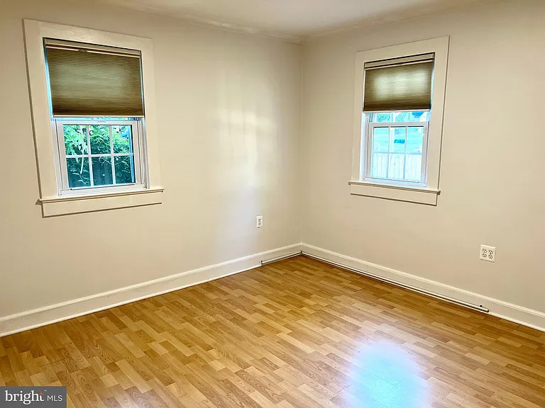 7208 Tyler Ave — Photo 9