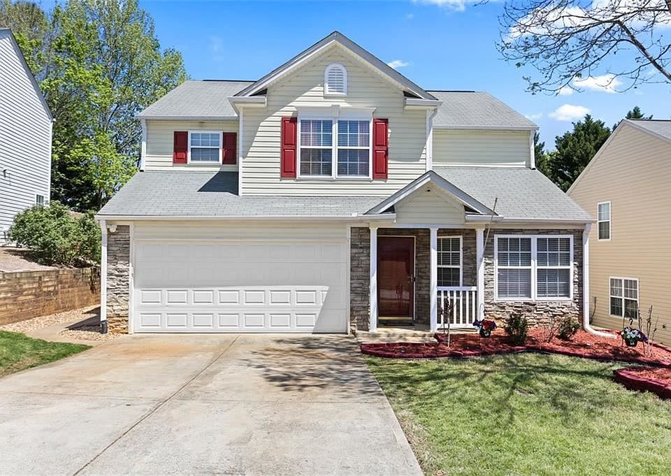 1st image of 121 Holly Mill Village Dr