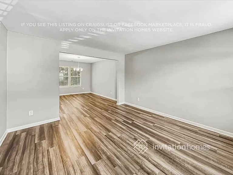 8902 Fuschia Ct — Photo 19