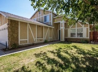 2102 Moonflower Ct, Palmdale, CA 93550