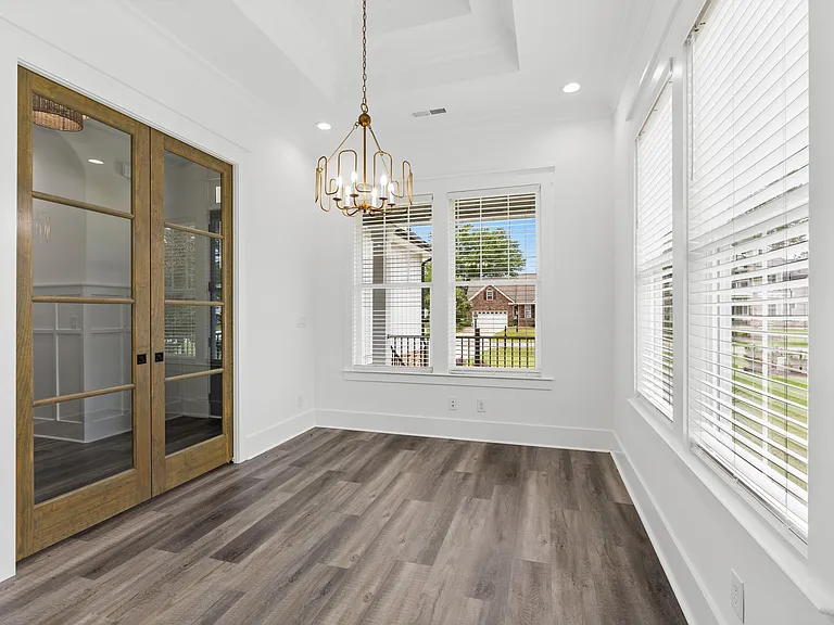 527 S Middleton Dr NW — Photo 18