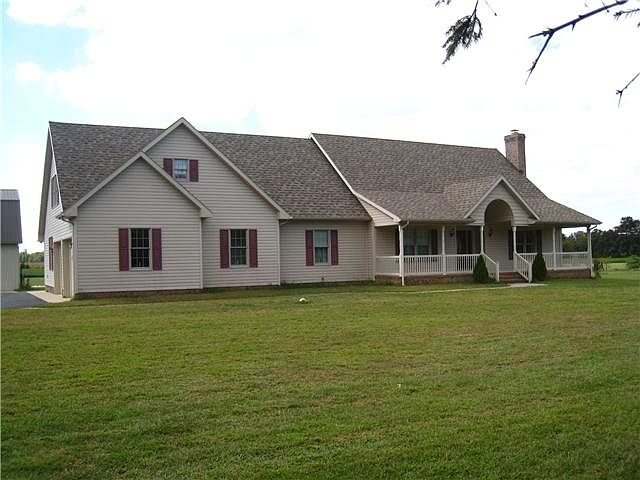 Custom-built colonial