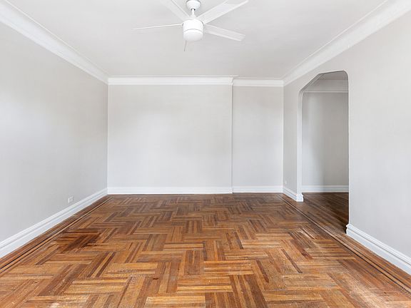 3rd image of 111 W 94th St APT 6H