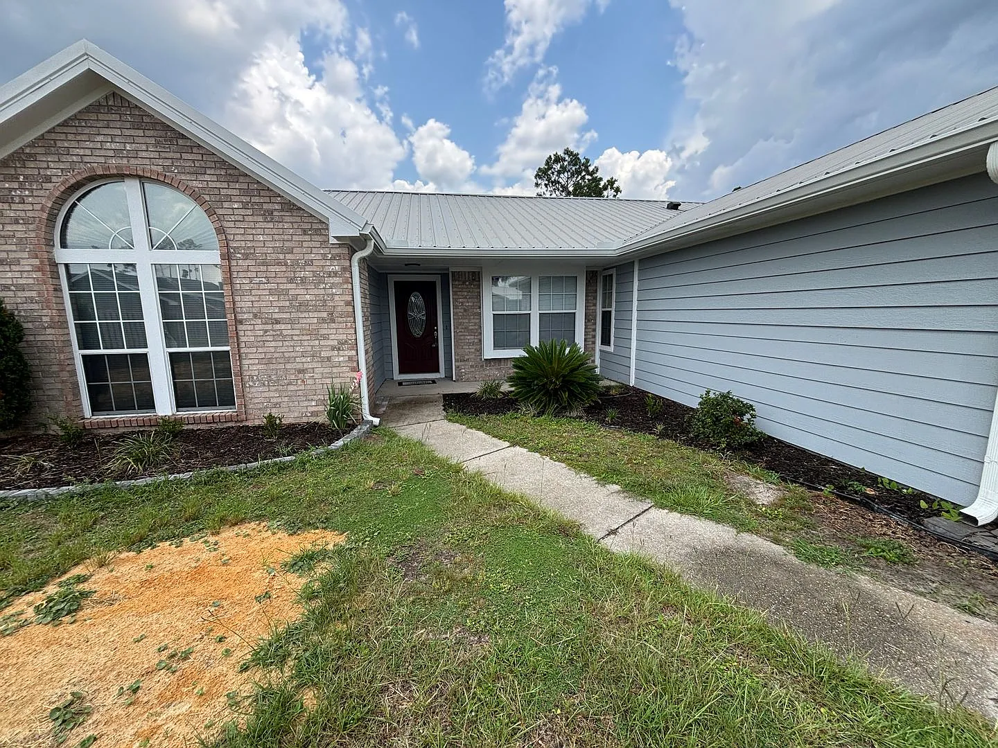 6903 Ross Dr — Photo 2
