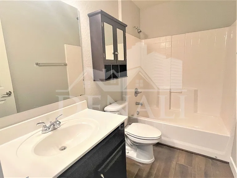 4447 S Antonio Cir — Photo 24